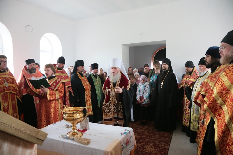 В Неделю 13-ю по Пятидесятнице, по благословению митрополита Курганского и Белозерского Иосифа, состоялся IV Крестный ход воспитанников воскресных школ Курганской Митрополии