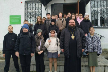 В Свято-Троицком храме состоялась встреча с шестиклассниками класса школы №41