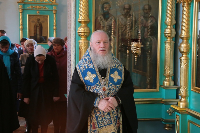 Курганской Митрополией совместно с "Центром помощи детям" проведен семинар для священнослужителей и социальных педагогов в рамках работы проекта "Шаг навстречу. Семья"