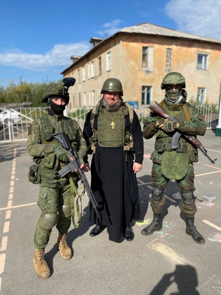 1. О.Леонид Перчугов.jpg