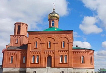 В новом храме села Половинное совершено первое Таинство Святого Крещения