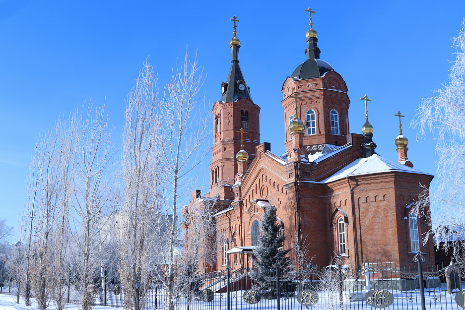 В курганском храме впервые совершили чин присоединения к Православной Церкви