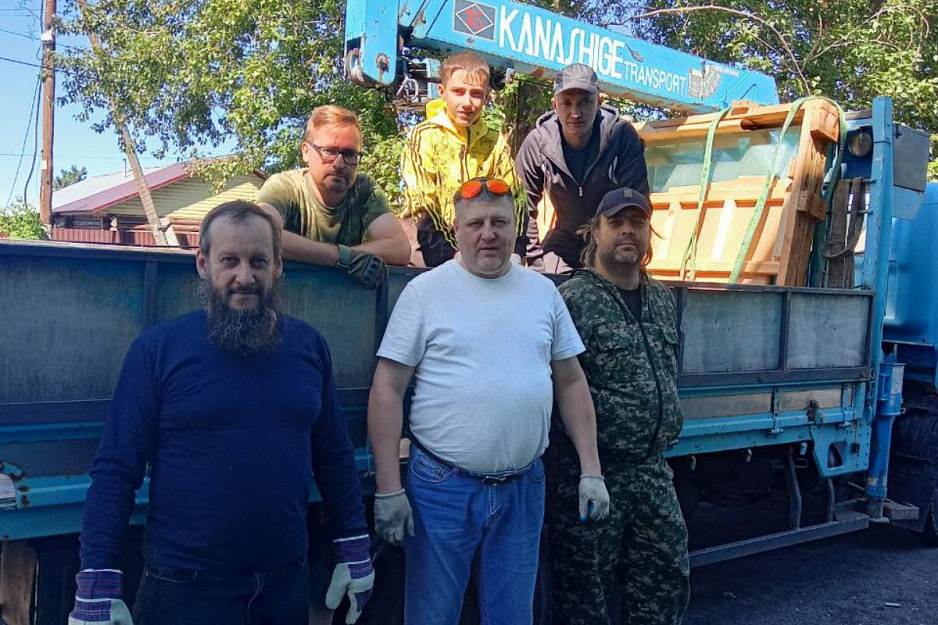 Курганский собор участвовал в сборе гуманитарного груза для Краснодона