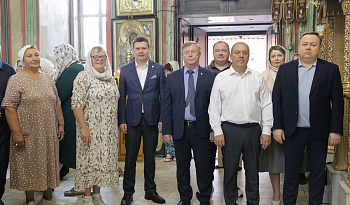 Литургия в день обре́тения мощей блгв. кн. Даниила Московского
