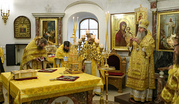 Литургия в день памяти Апостола Фомы