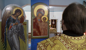 Литургия в день памяти ап. Иакова Алфеева