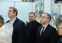 В 15-й раз в Кургане открылась выставка-ярмарка «Добрый свет Рождества»