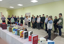 Зауральское село посетил священник и выставка православной литературы