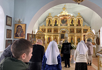 В Курганском храме помолились о вразумлении тех, кто намерен совершить аборт