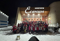 В Частоозерье Новый год встретили традиционным забегом от храма до кинотеатра