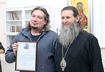 В Курганской епархии наградили сотрудников телевидения и областной библиотеки