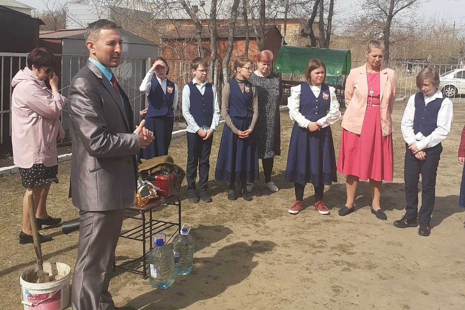 В Кургане православные гимназисты повторили правила пожарной безопасности
