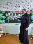 Священник села Садовое провёл уроки нравственности в местной школе