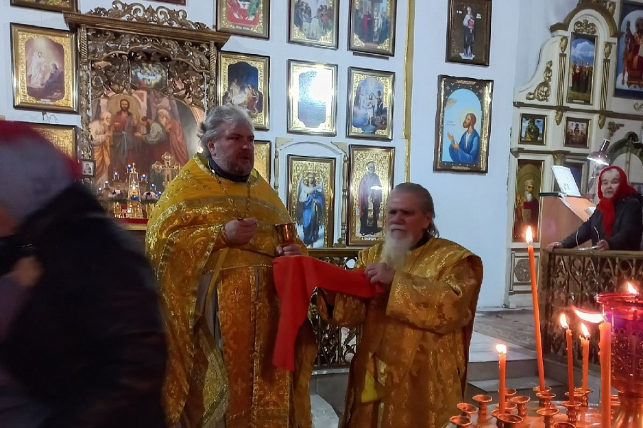 В храме села Введенское молитвенно почтили великомученицу Параскеву