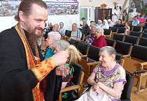 В Зауралье сёстры милосердия вновь посетили Лесниковский дом-интернат