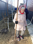 Прихожане сельского храма навели порядок на прилегающей территории