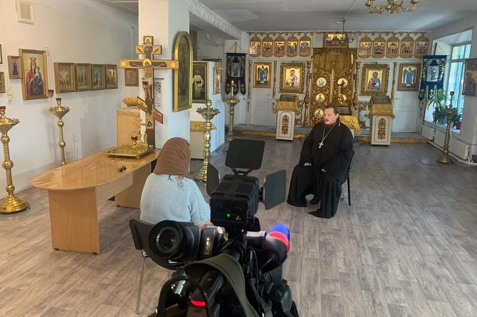 Курганская епархия завершила съемки фильма об участнике СВО – священнике Александре Кармакулове