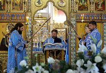 Митрополит Курганский и Белозерский Даниил совершил чин погребения Плащаницы Пресвятой Богородицы