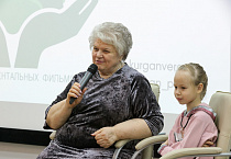 В Юговке прошла презентация фильма Курганской епархии о «городской маме»