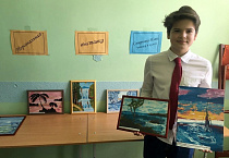В Курганской православной школе открылась мини-выставка юного художника