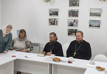 В клубе православных женщин при Троицком соборе Кургана говорили о социальном служении