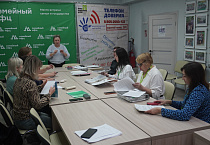 Порт-Артурский приход посетили специалисты по социальной работе из Челябинской области