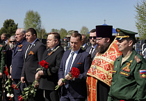 В Кургане состоялось погребение останков погибшего в 1941 году советского воина – деда секретаря Курганской епархии