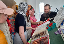 В Свято-Троицком соборе побывали студенты Курганского колледжа культуры