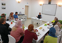 «Все ли религии ведут к одному Богу?»: в православном женском клубе Кургана прошла очередная встреча 