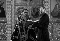Митрополит Даниил молился за богослужением первого дня Великого поста в курганском соборе святого Александра Невского