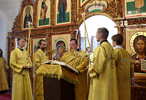 В День Крещения Руси митрополит Даниил совершил Литургию в Шадринске 