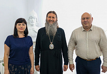 Митрополит Даниил встретился с главой Кургана Еленой Ситниковой