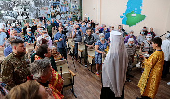 Казанская икона Божией Матери в госпитале ветеранов