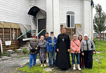 Прихожане зауральских храмов помогают Свято-Духовскому приходу в Смолино
