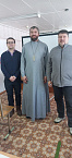 Священник из Мокроусово принял участие во встрече с сотрудниками Евразийского центра современного искусства