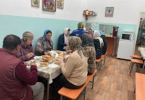 Порт-Артурский храм Кургана посетили паломники из Омска