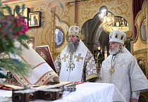 Митрополит Даниил совершил в Александро-Невском соборе Кургана Великое водосвящение