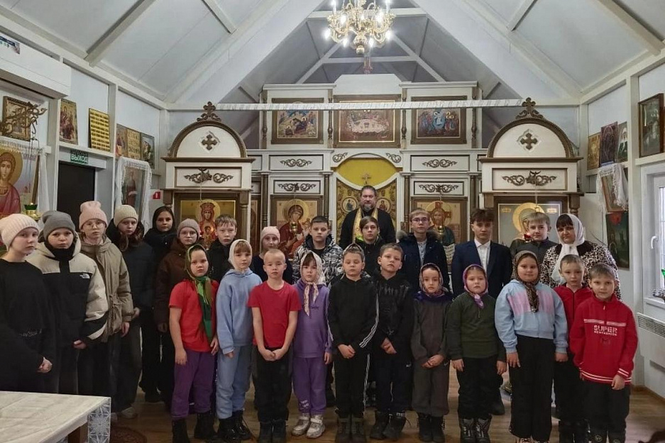 В селе Садовое почтили память неизвестных воинов