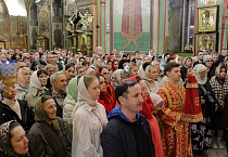 В главном соборе Зауралья встретили Пасху Христову