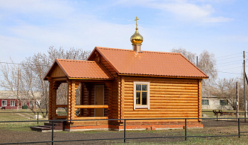 Литургия в храме села Золотое Макушинского района