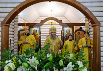 Накануне праздника Святителя Николая Чудотворца митрополит Даниил совершил богослужение в храме этого святого
