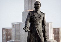 Митрополит Даниил принял участие в открытии памятника Императору Александру II в Челябинске