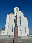 За алтарём Свято-Троицкого собора в Кургане началось строительство колокольни