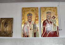 Храму села Глядянское подарили новые иконы