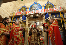 Архиерейская Литургия прошла в храме посёлка Старый Просвет в день престольного праздника