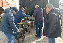 ГАЗель с гуманитарным грузом в зону СВО выехал из Кургана 1 апреля