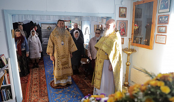 Литургия в день памяти ап. Иакова Алфеева