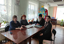 В Зауралье священник и библиотекари обсудили возможности духовно-нравственного воспитания через православную книгу