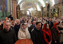В главном соборе Зауралья встретили Пасху Христову