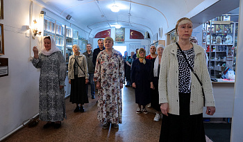 Литургия в день Владимирской иконы Божией Матери